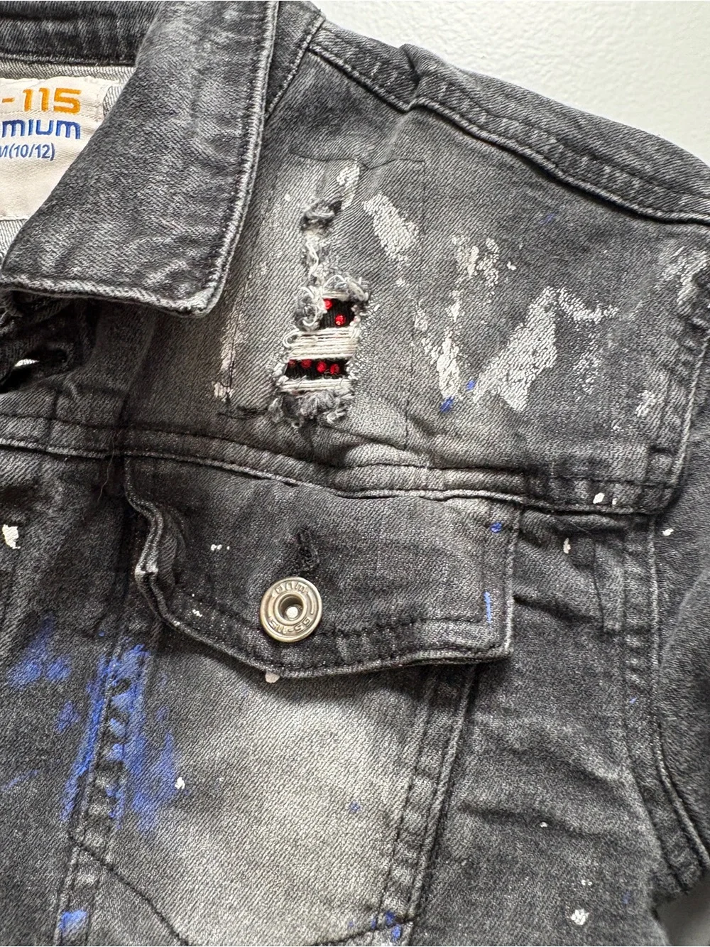 GS115 Kids Black Distressed Denim Jacket with Paint-Splash Detail